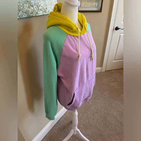 Spark Paws Multi-Color Colorful Women’s Sweatshirt Size Medium - Picture 2 of 10